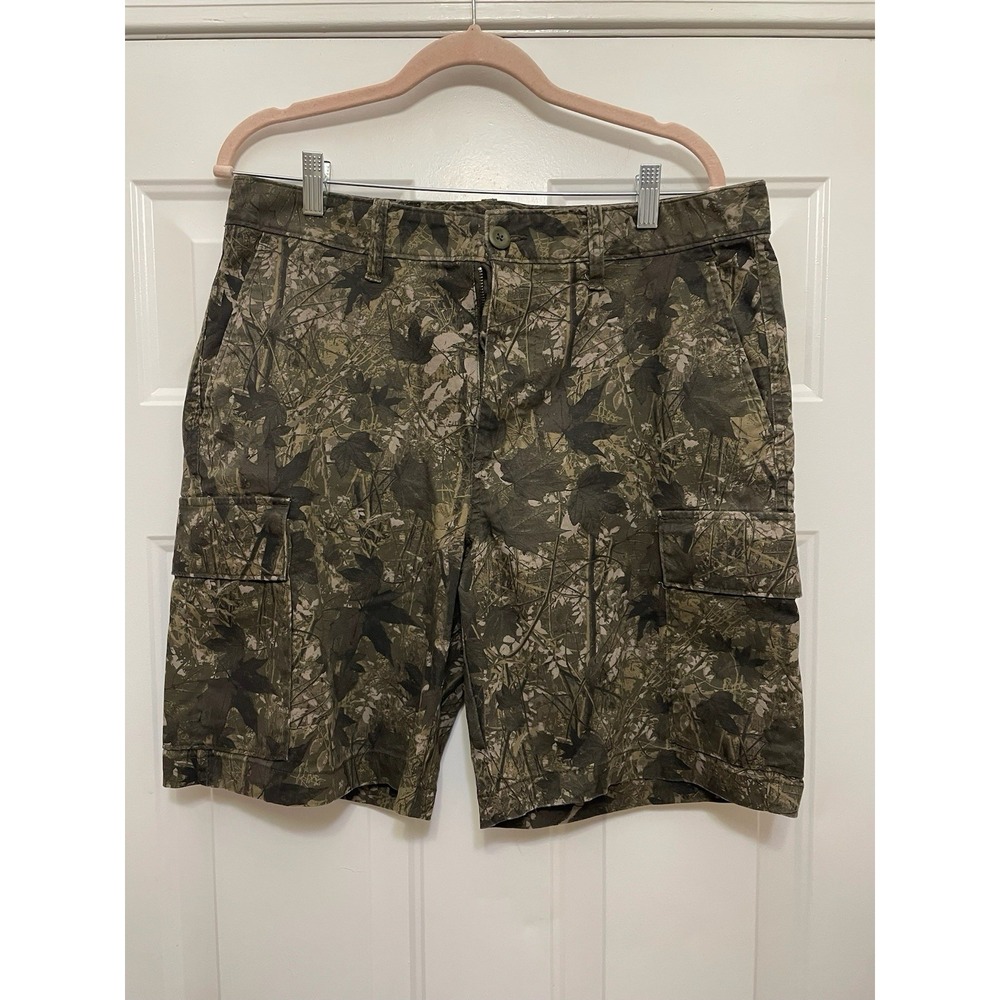 Old Navy‎ Mens 34 Lived-In Straight Cargo Shorts Forrest Leaves Camo Outdoors